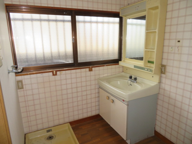 1980s wood house in Tochigi
