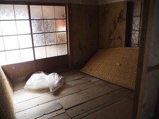 1960s wood house in Tokushima