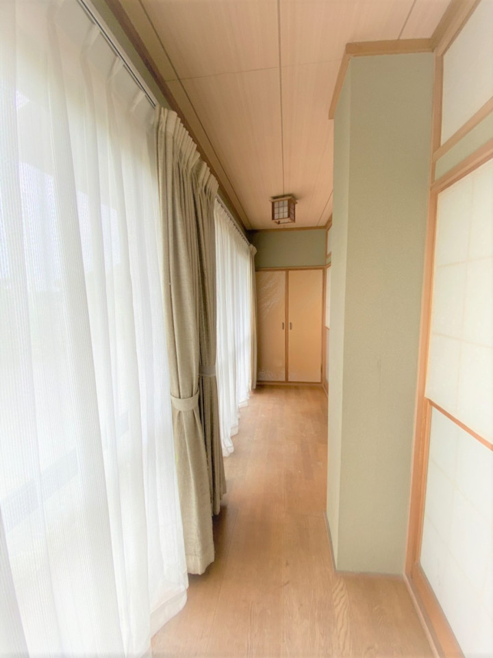 1990s steel-frame house, 12-min walk to station, Tochigi