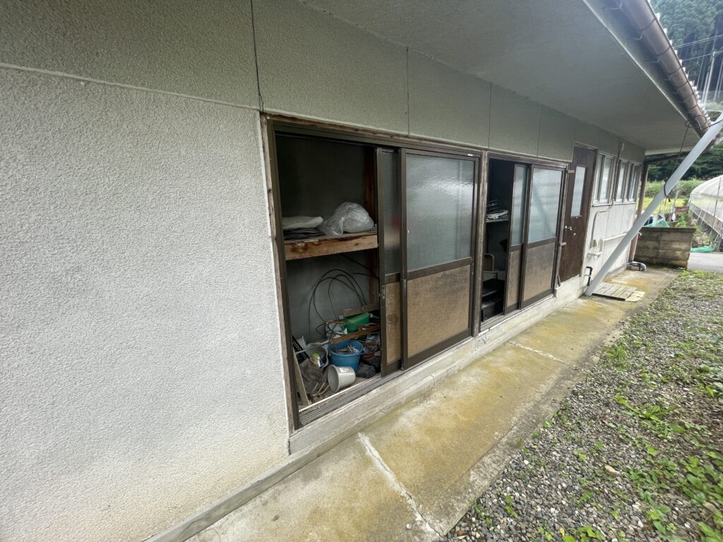 1970s wood house in Nara