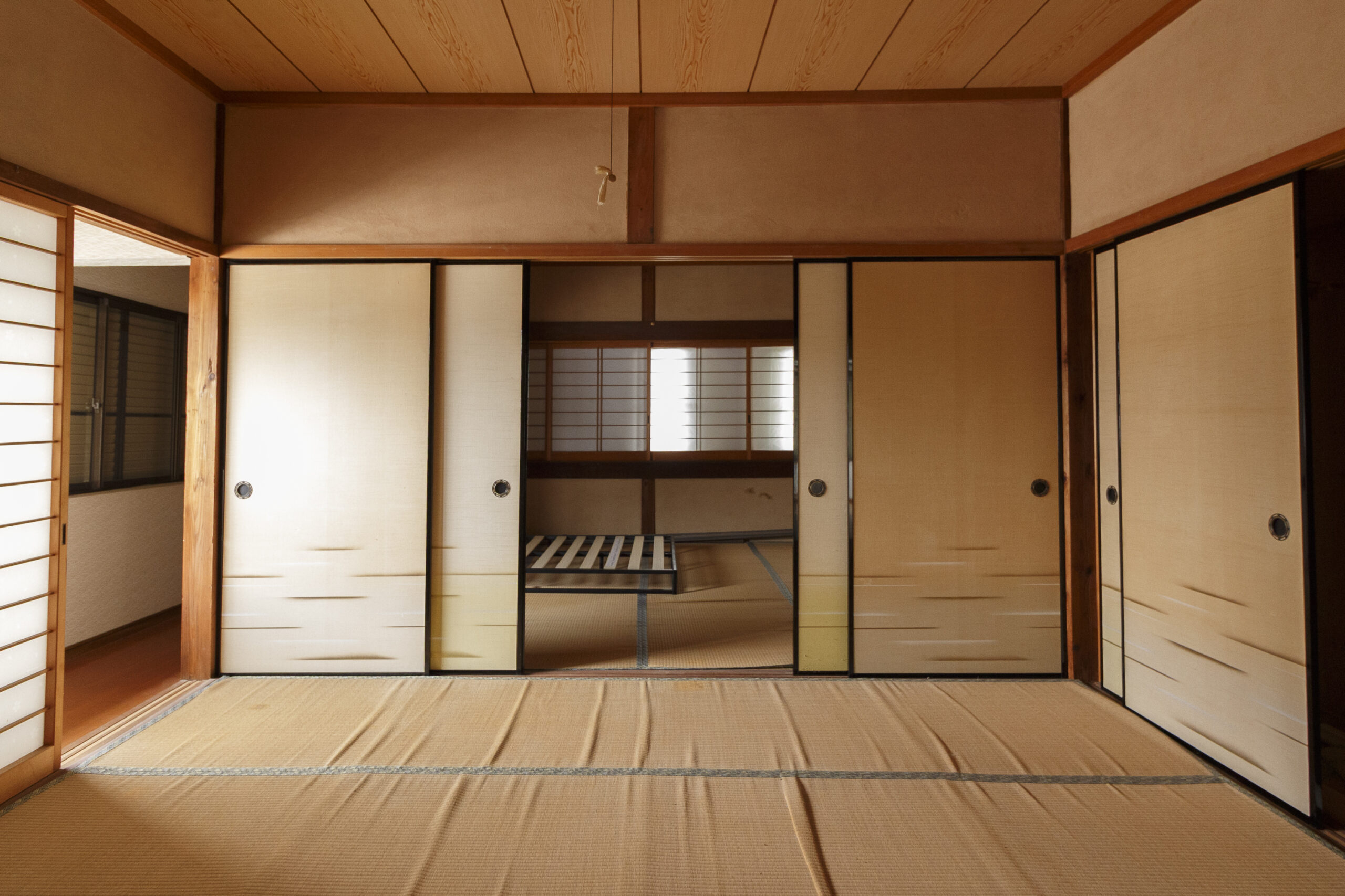 Wood house on a large plot in Matsusaka Kahada