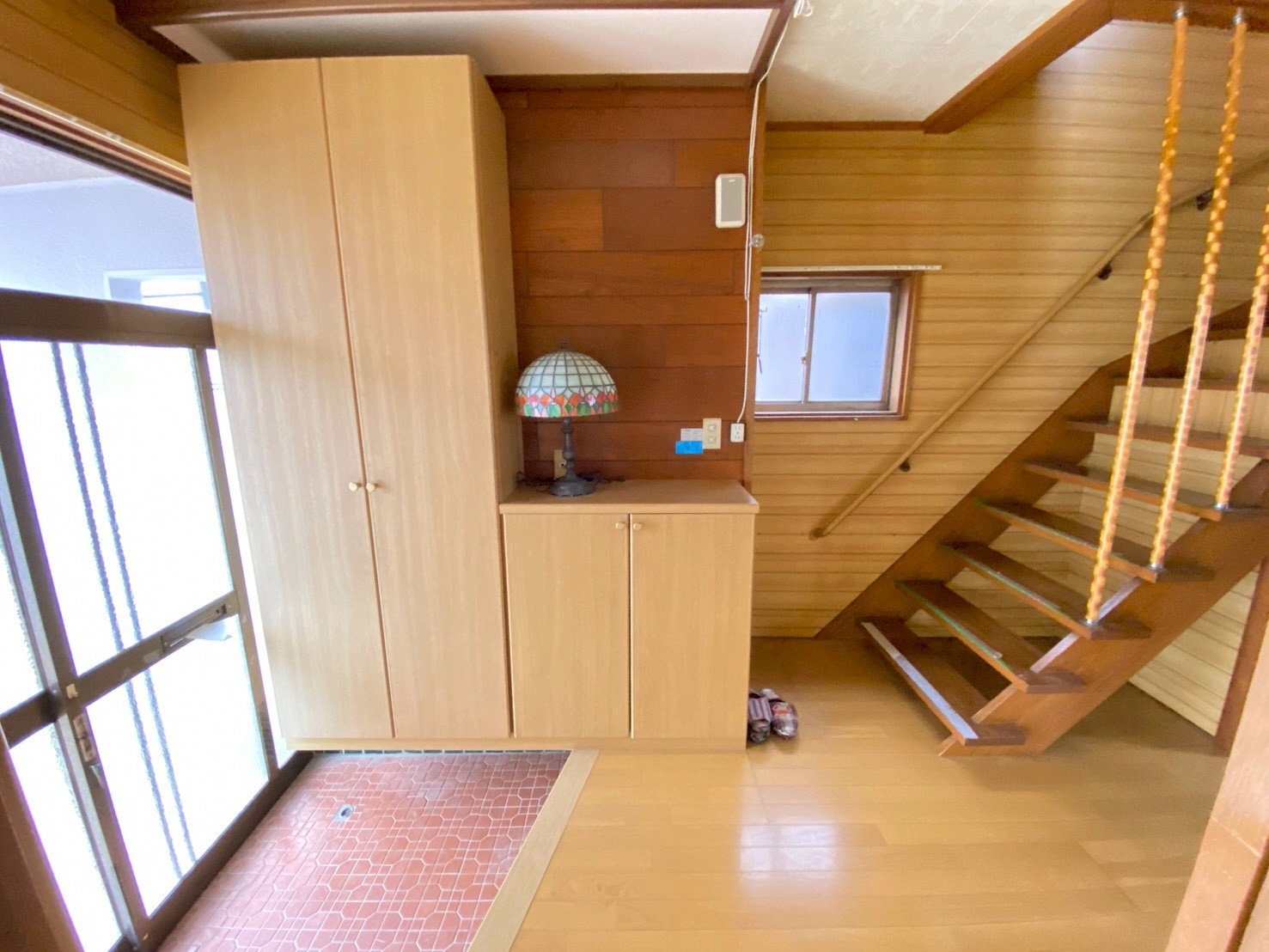 1970s wood house, 13-min walk to station, Aomori