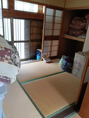 Wood house in Ehime