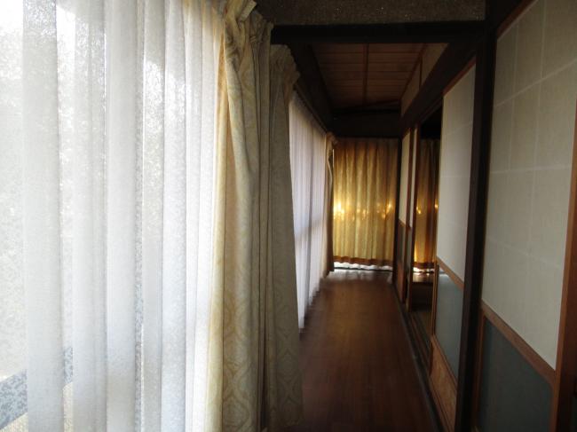 Wood house on a large plot in Okayama