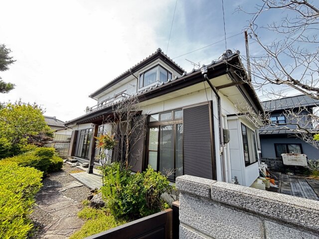 1990s wood house, 4-min walk to station, Fukushima