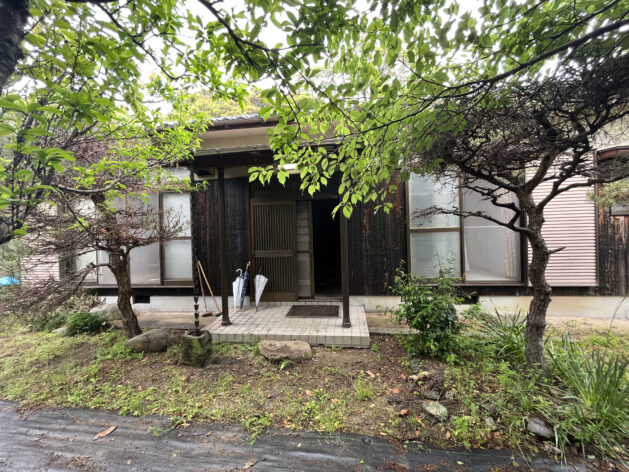 1980s wood house in Ehime