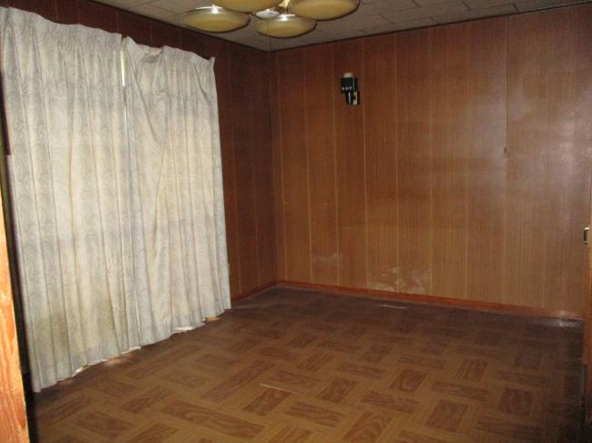 1960s wood house, 17-min walk to station, Okayama