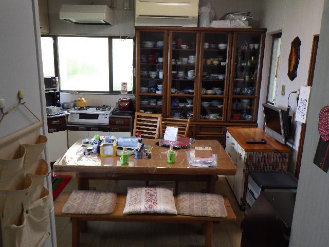 1970s wood house, 8-min walk to station, Nagasaki