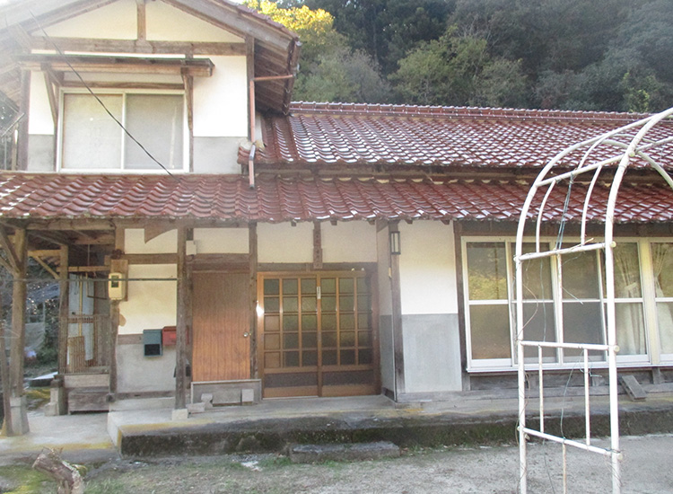 Wood house in Shimane