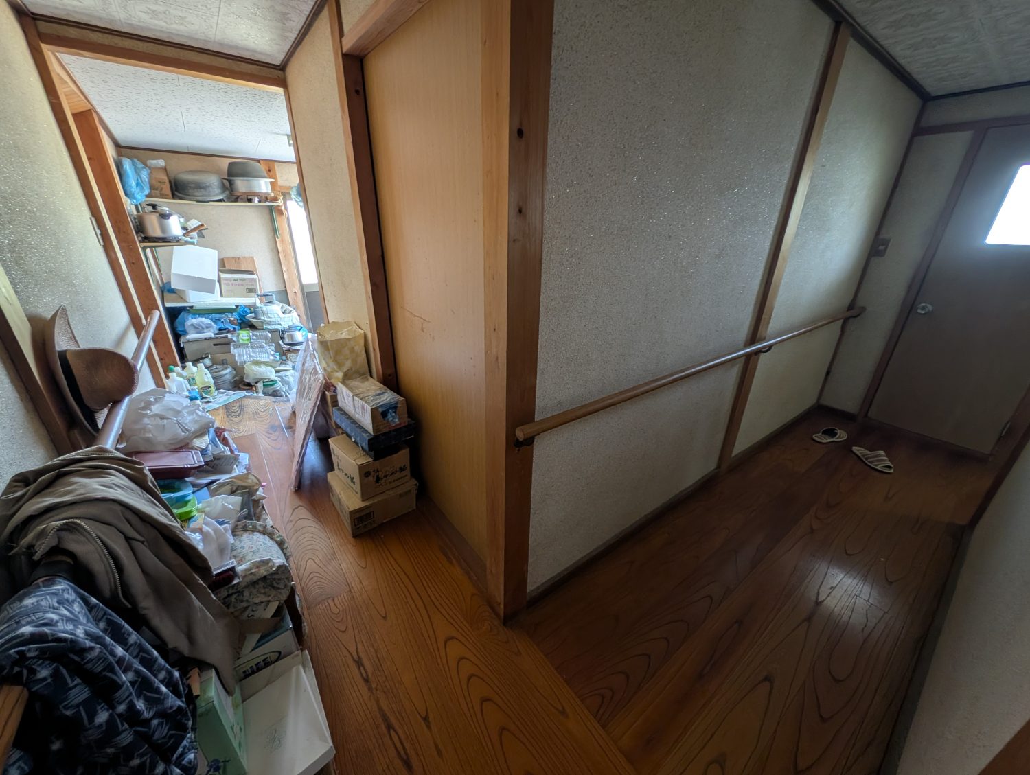 Wood house, 13-min walk to station, Hyogo