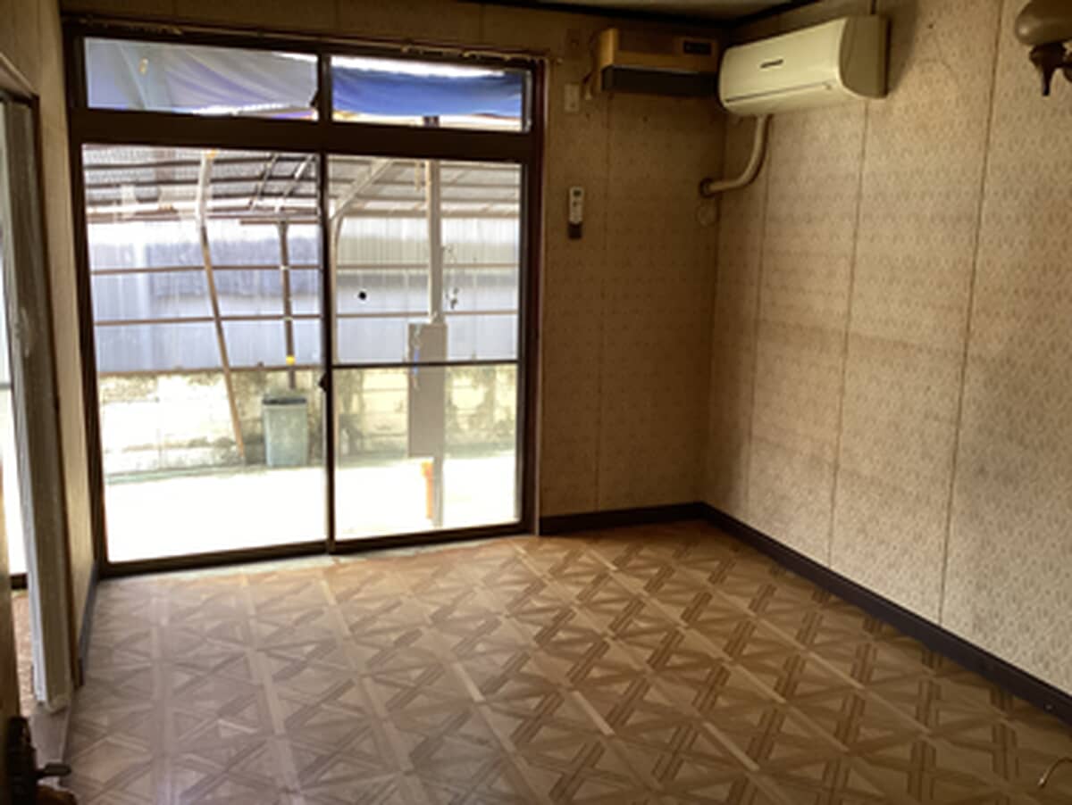1980s wood house in Hiroshima