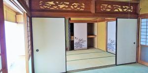 1970s wood house, 3-min walk to station, Shimane