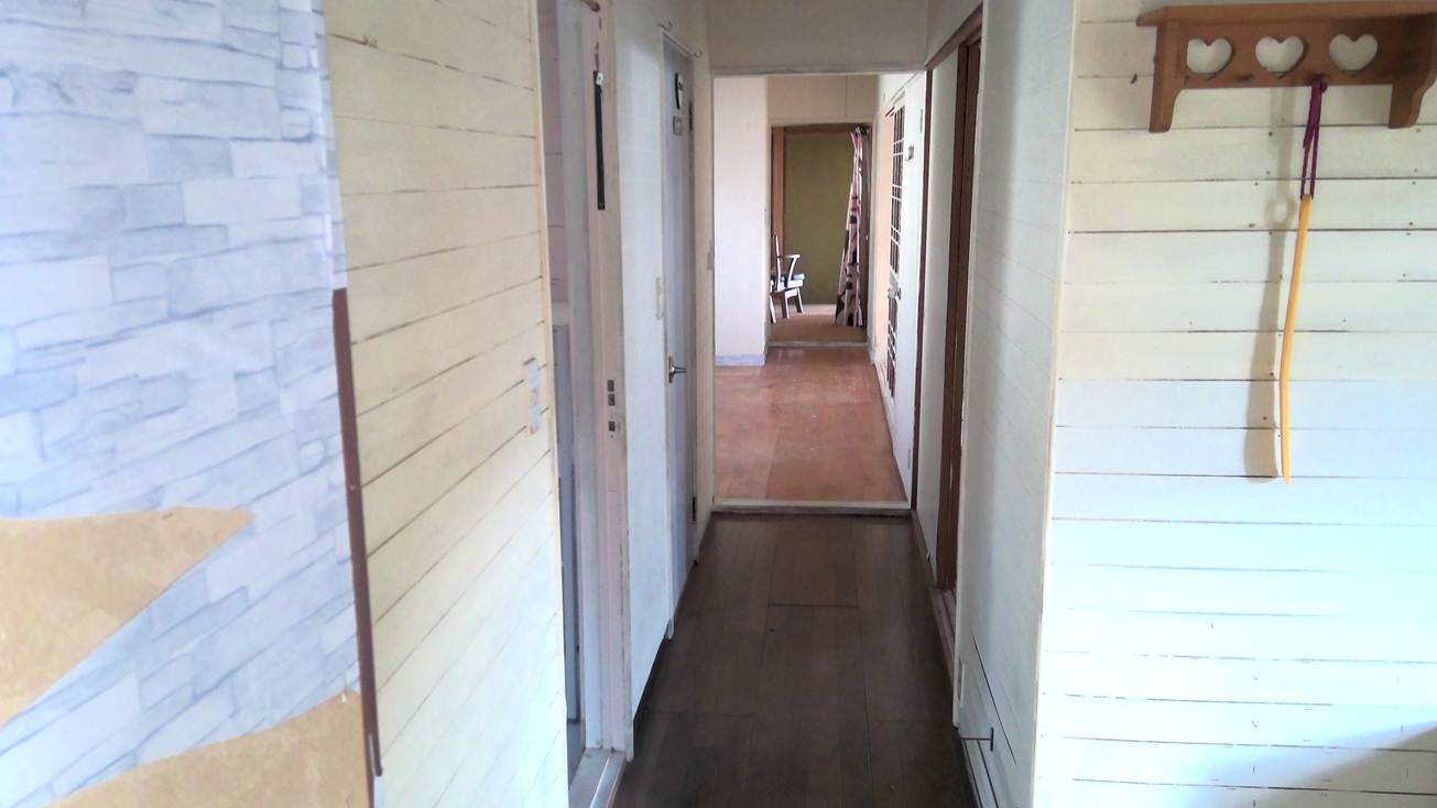 1980s wood house in Koyama, Kimotsuki, farmland, approval needed