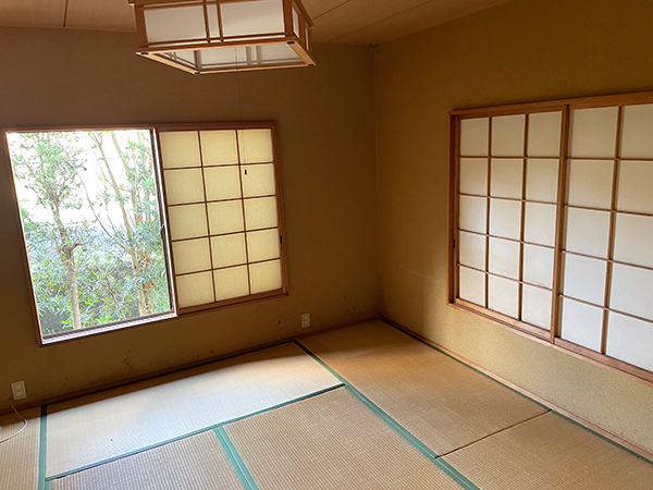 1980s wood house, 17-min walk to station, Wakayama