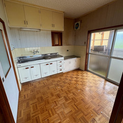 1980s wood house in Mie