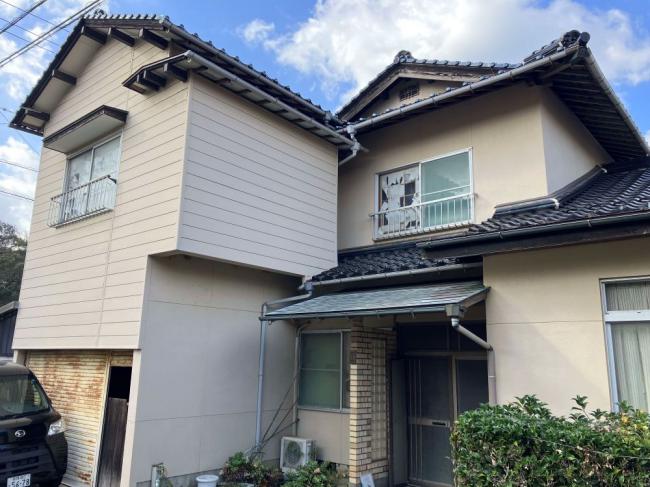 1970s wood house, 3-min walk to station, Shimane