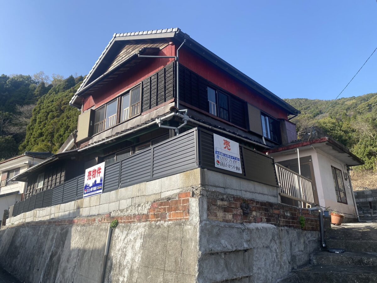 Wood house in Miyazaki