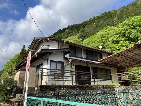 Gero Akiya Bank [Hagihara 054]: 8M yen, Move-in Ready, Near Station, Along National Road - Perfect for Relocation