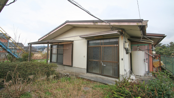 1980s steel-frame house, 8-min walk to station, Wakayama