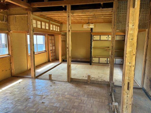 1970s wood house in Hyogo