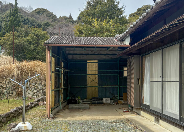 1980s wood house in Matsusaka Kahada