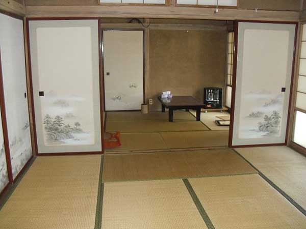 1960s wood house on a large plot in Iwate