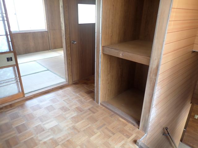 1970s wood house in Oita