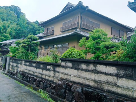 1990s wood house, 18-min walk to station, Nara