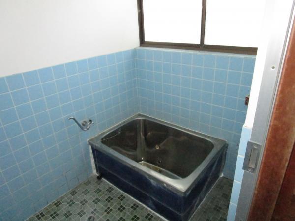 1980s wood house in Oita