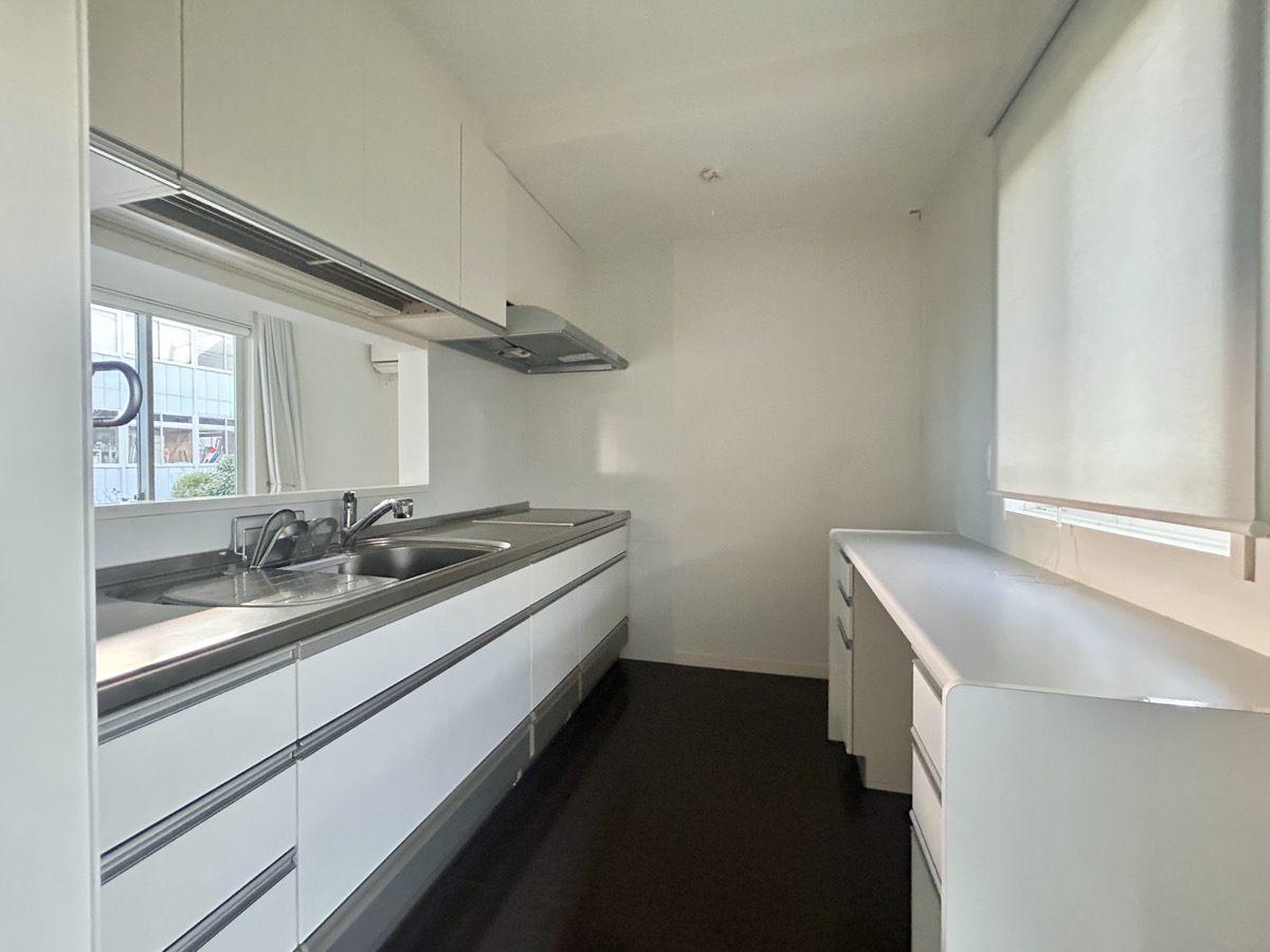 2000s steel-frame house, 17-min walk to station, Fukui