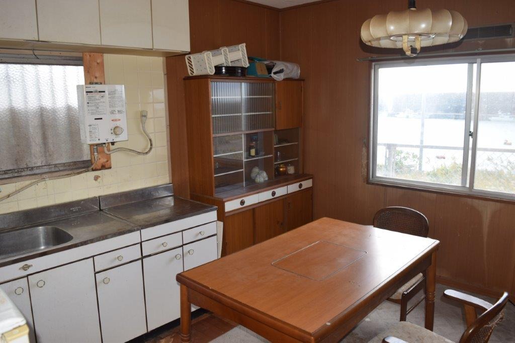 1970s wood house in Kochi