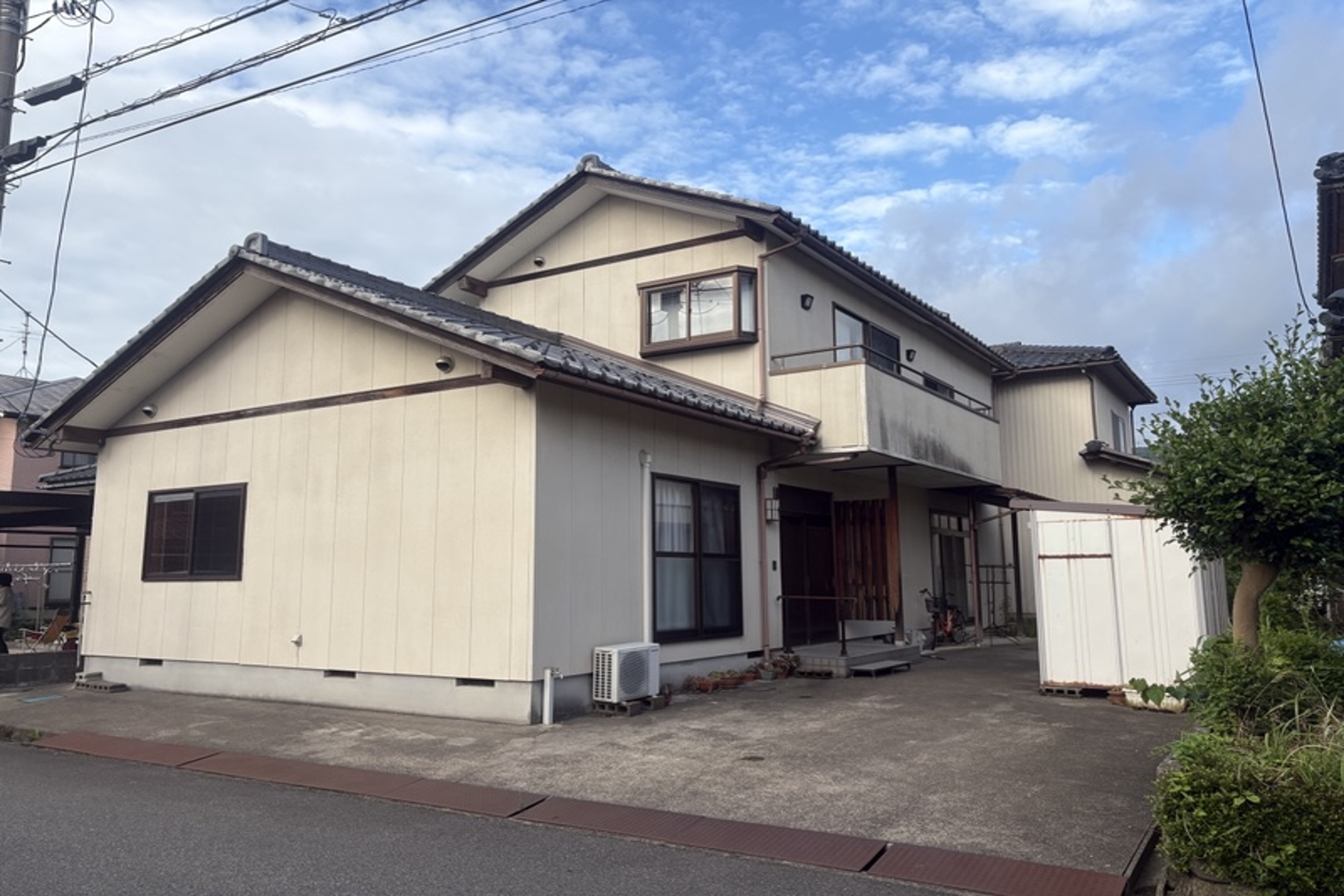 1970s wood house in Fukui