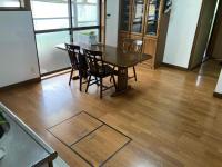 1980s wood house, 14-min walk to station, Tottori