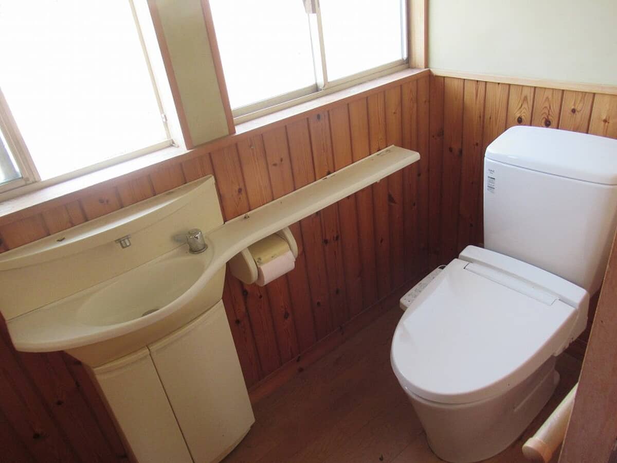 1970s wood house, 11-min walk to station, Hiroshima