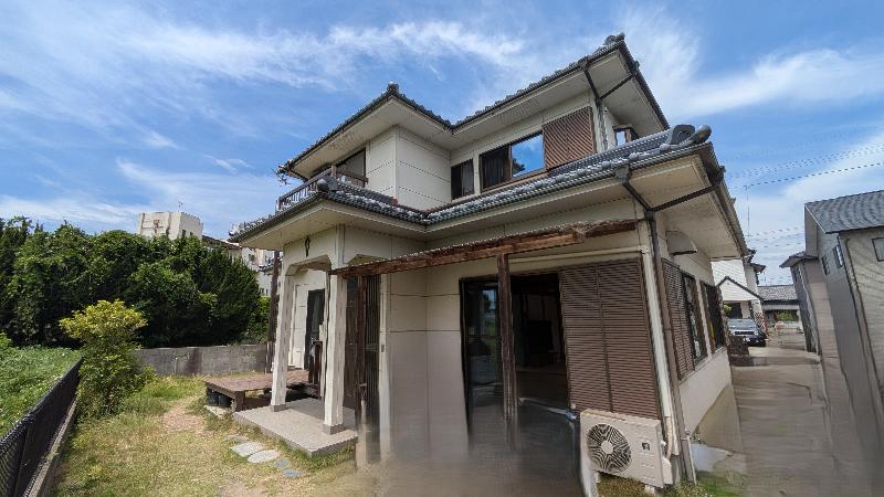 1990s wood house in Kagawa