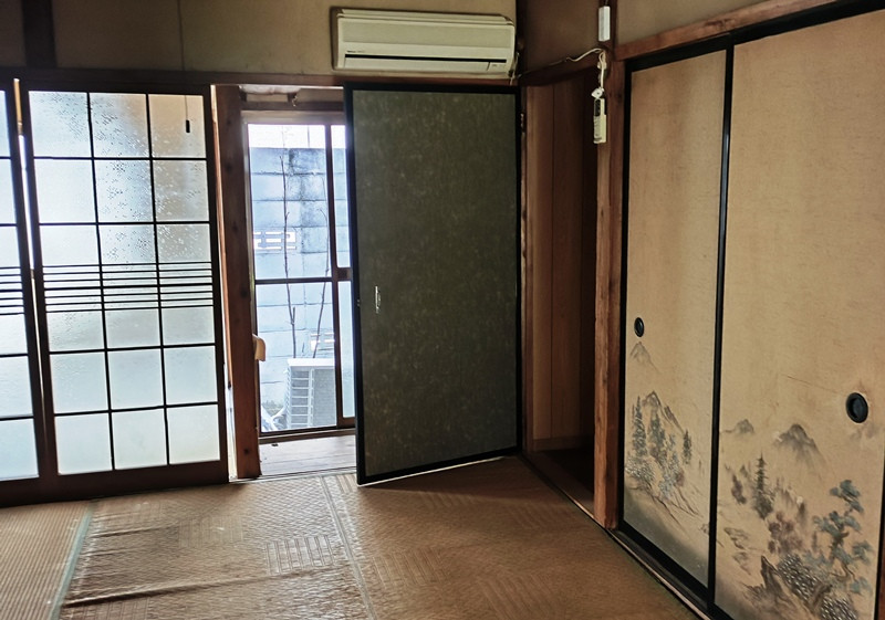 Wood house, 15-min walk to station, Hyogo