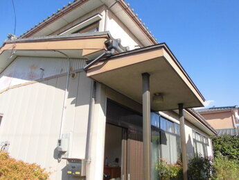 1980s wood house, 18-min walk to station, Niigata