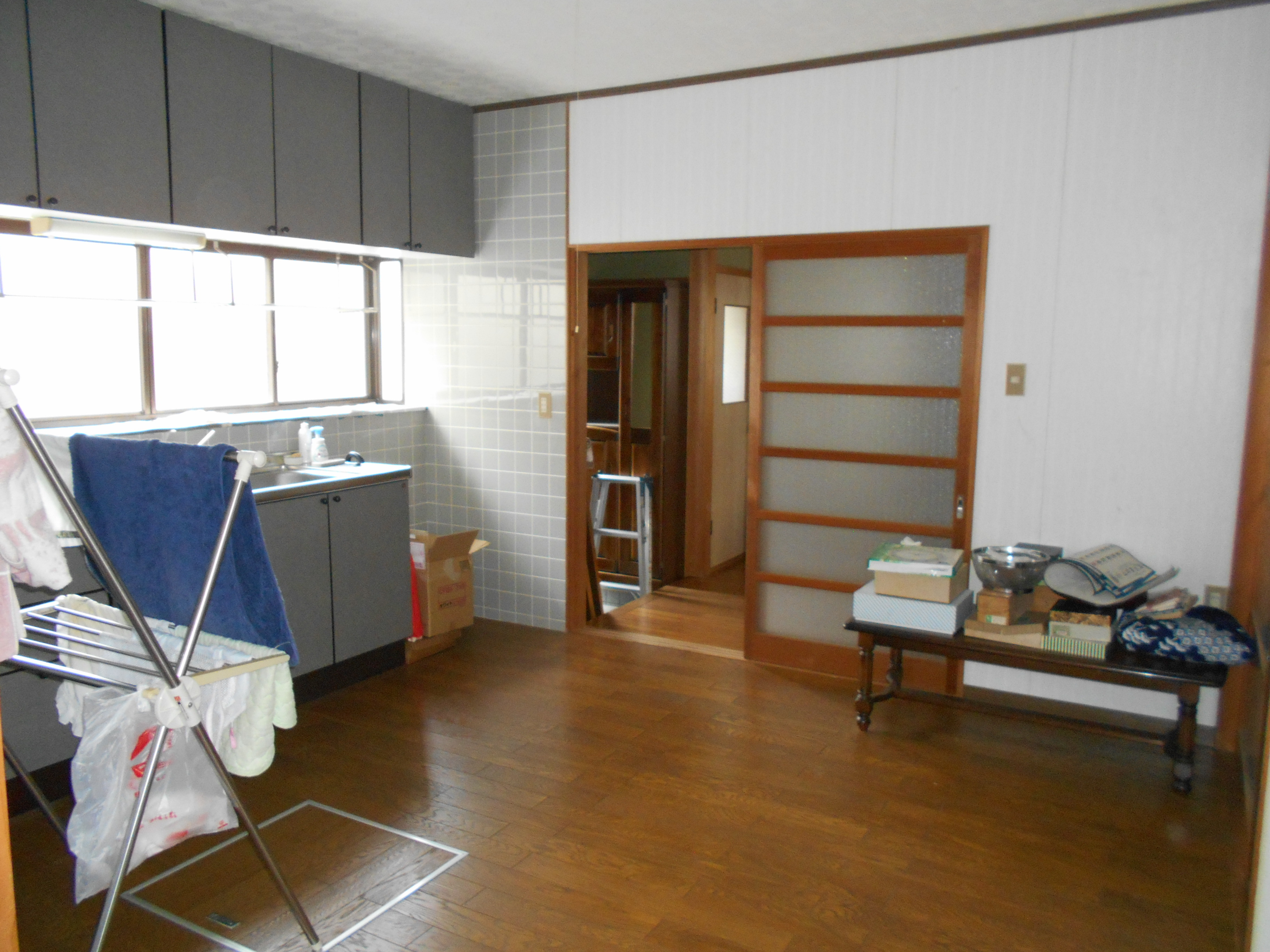 1980s wood house in Kochi