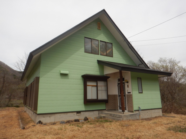 1990s wood house in Fukushima