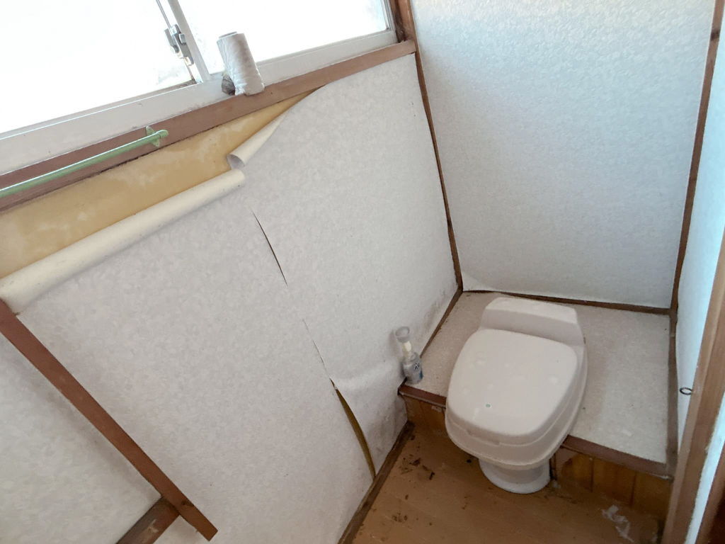 1970s wood house in Aomori