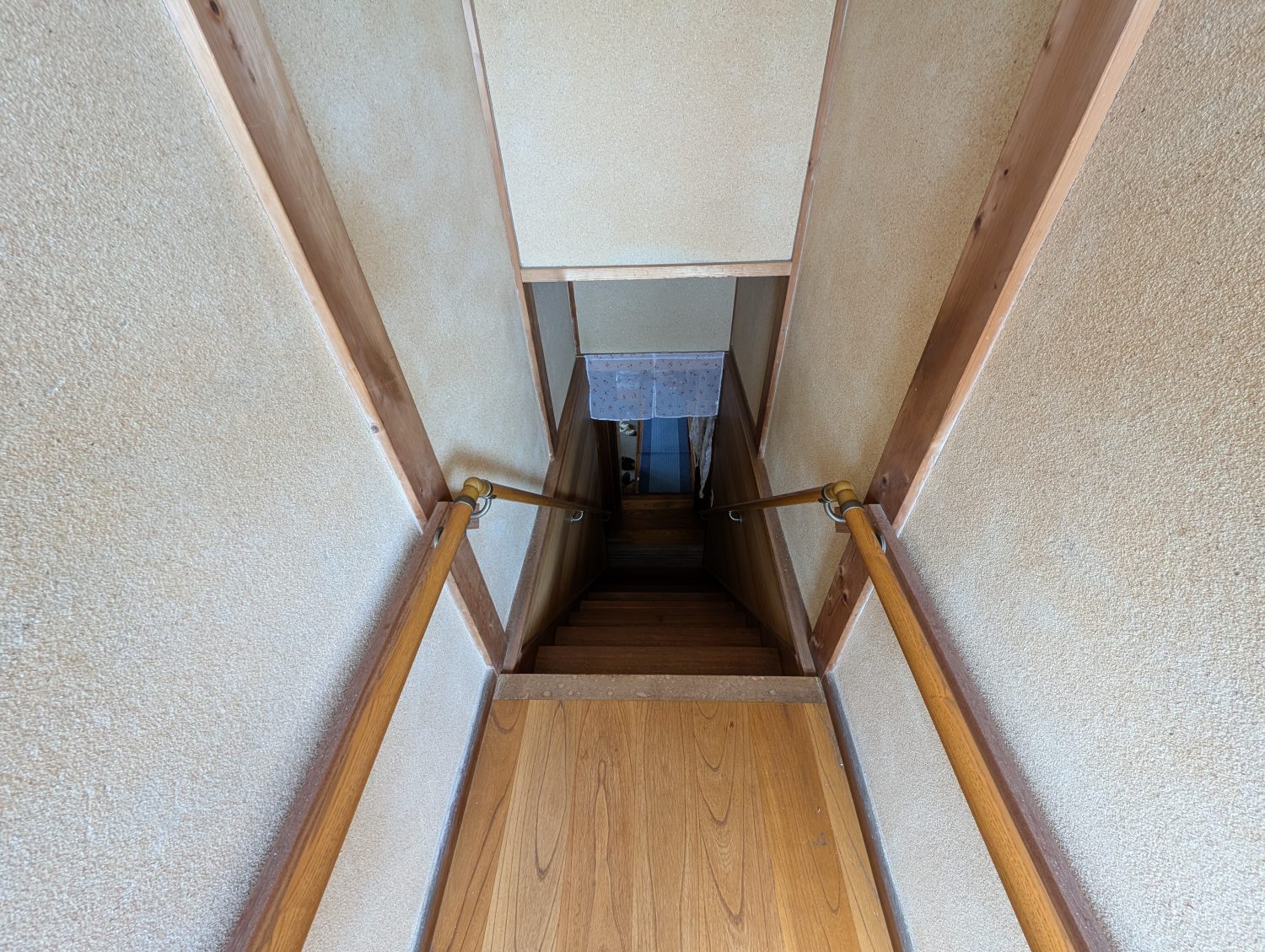 Wood house, 13-min walk to station, Hyogo