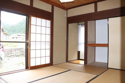 No.372 Kamitsutsuuga (Sale)