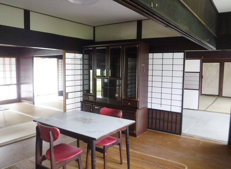 Wood house in Shimane