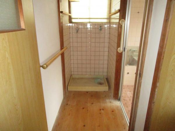 1980s wood house in Oita
