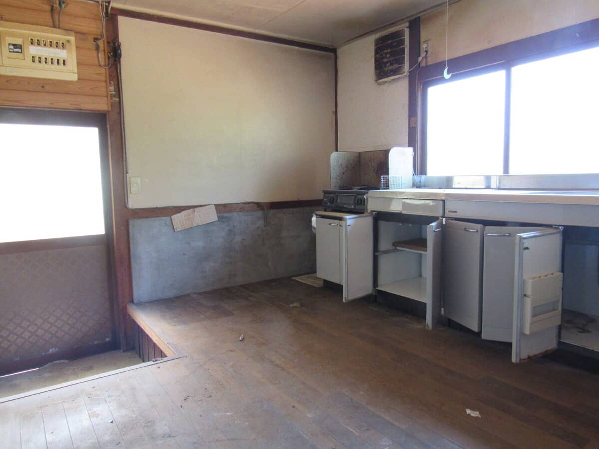 1930s wood house