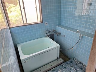 1980s concrete house in Yamaguchi