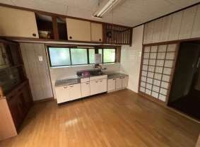 Wood house in Yamadono, Nagashima