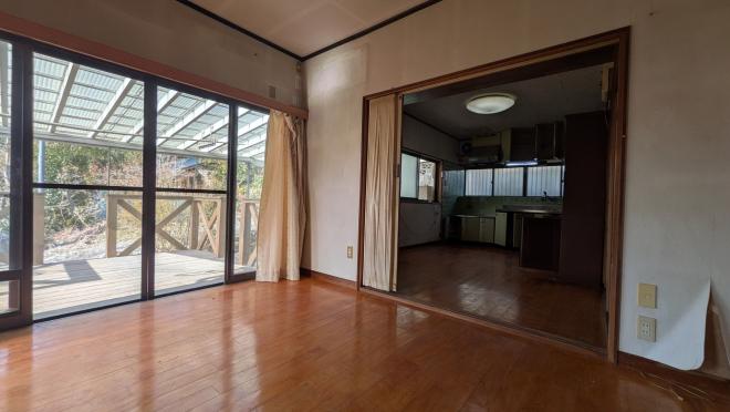 1980s wood house in Hioki, Kagoshima