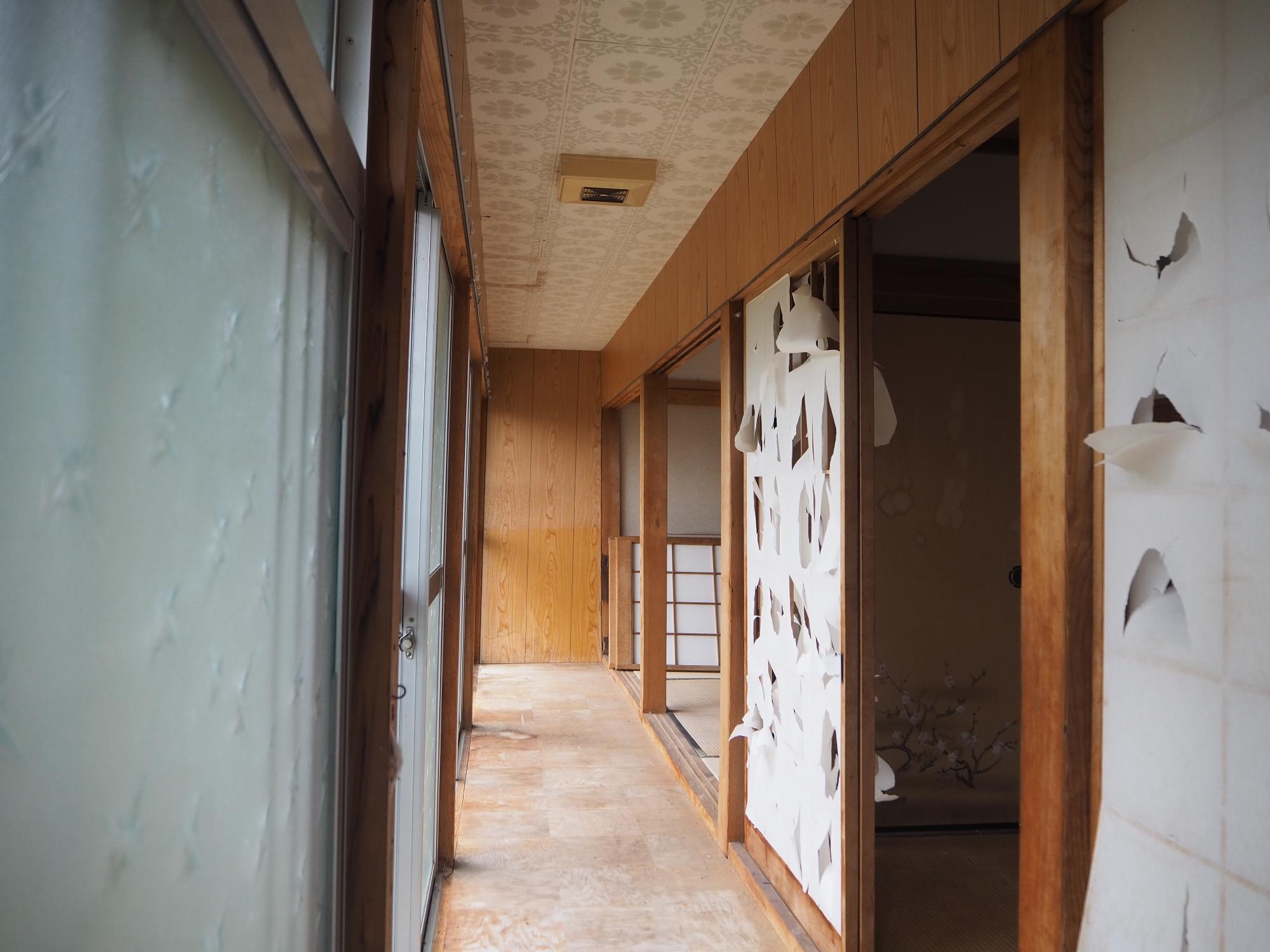 1960s wood house with outbuildings in Tokushima