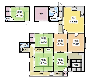 1950s wood house with storehouses in Kagawa